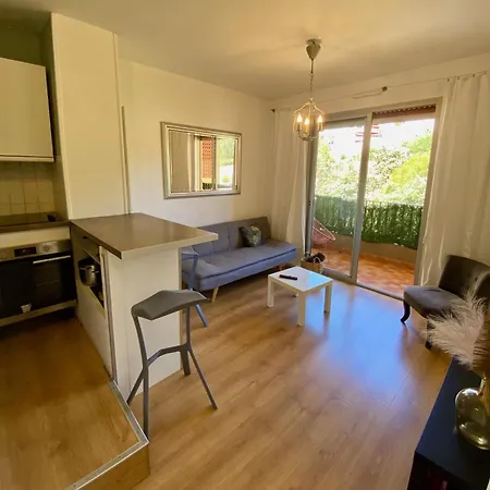 Beau T2- Route Des Sanguinaires, Au Bord De L'eau *