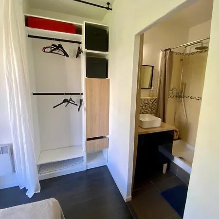 Beau T2- Route Des Sanguinaires, Au Bord De L'eau