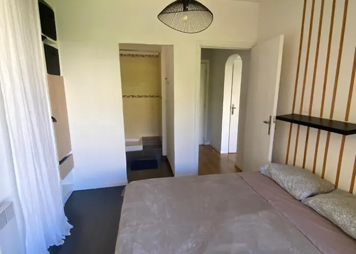 Beau T2- Route Des Sanguinaires, Au Bord De L'eau * Ajaccio (Corsica)