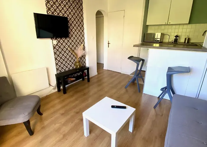 Beau T2- Route Des Sanguinaires, Au Bord De L'eau *